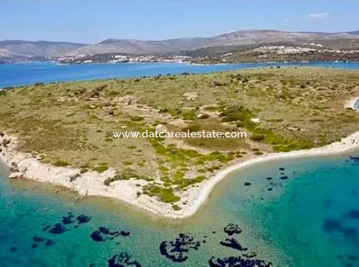 An Island For Sale With A Title Deed Area Of 500 Acres For Sale In Çeşme District Of Izmir Province