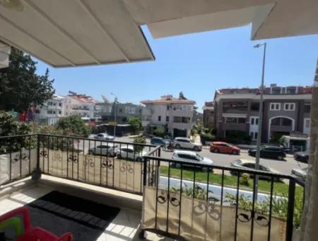 Marmaris Center 3 Rooms 1 Living Room Kitchen 140M2 Arakat Apartment For Sale Very Close To The Sea